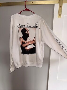 Pull&Bear White Tupac Crewneck Sweatshirt with Graphic Back